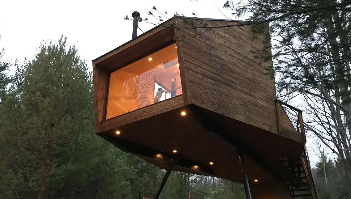 The Willow Treehouse