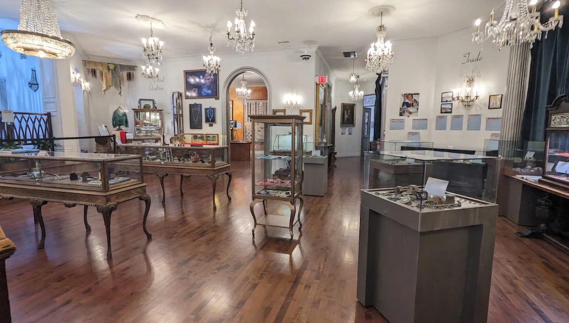 Turquoise Museum